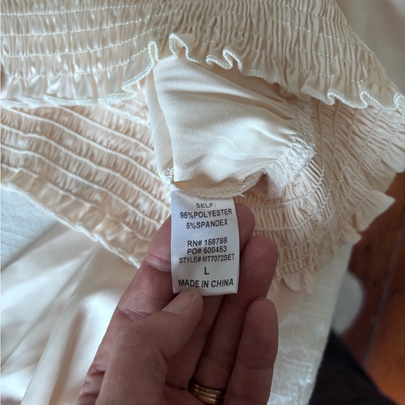 Women’s Mable Silky Shirred Waist Ling Juliet Sleeve V Neck Crop Top Large - Picture 7 of 10